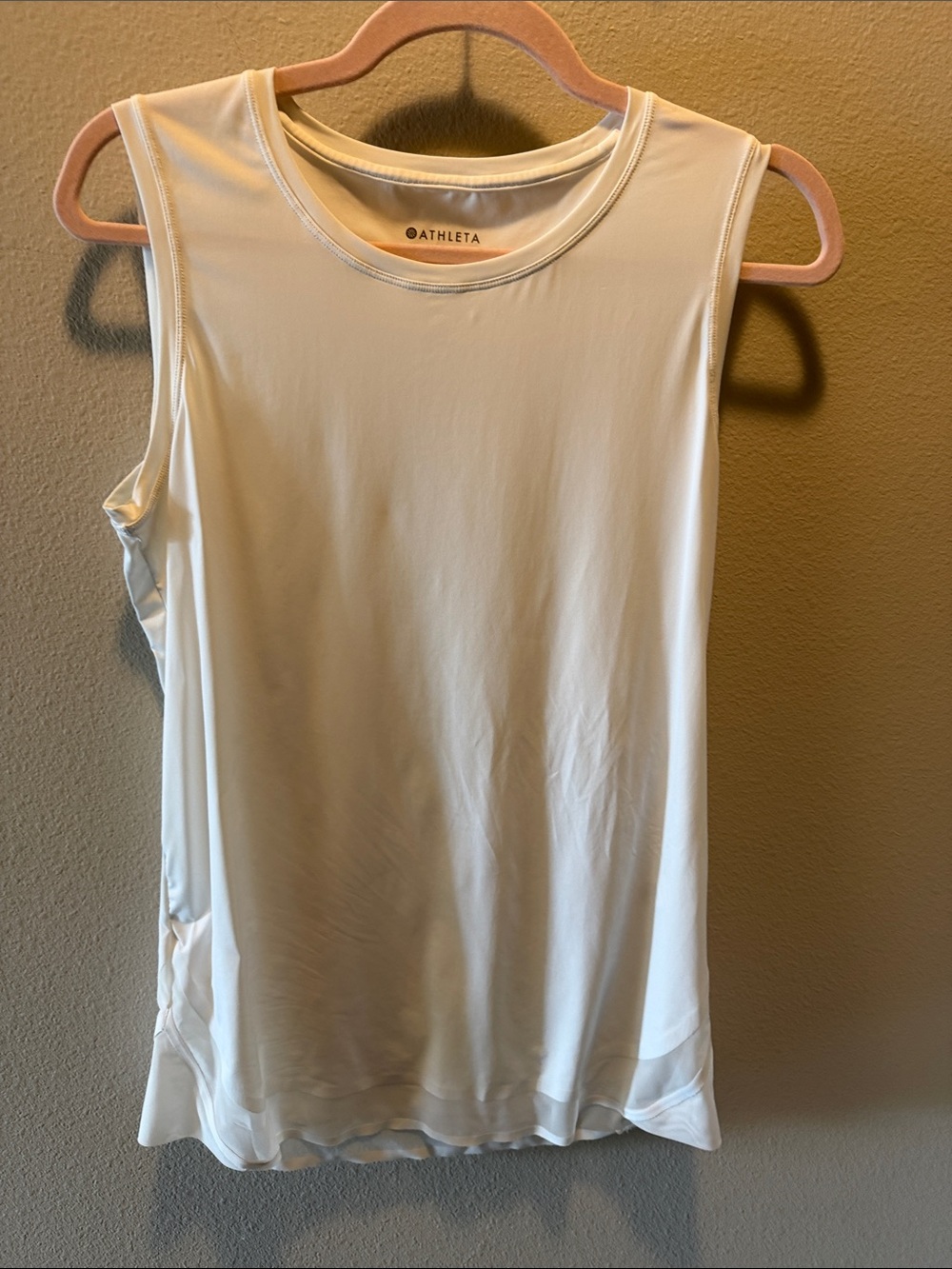Athleta MT white tank mesh bottom